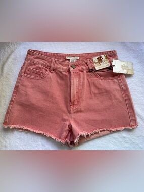 NWT Sincerely Jules Coral Pink High-Rise Frayed Denim Shorts